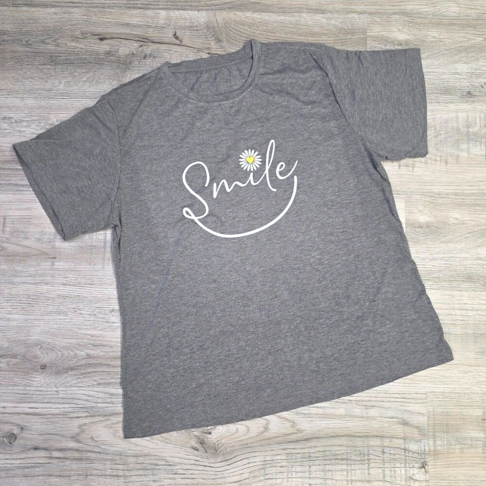 NWOT Ladies Smile Daisy Graphic Tee XXL Gray Floral Positivity T-Shirt - Picture 2 of 5